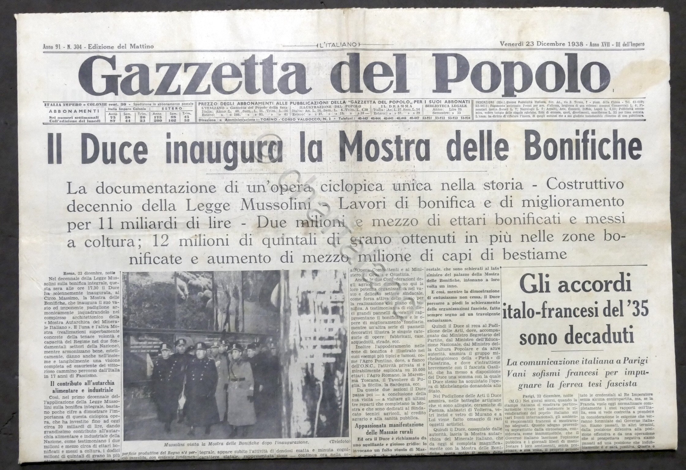 Giornale Gazzetta del Popolo N. 304 - Duce inaugura Mostra …
