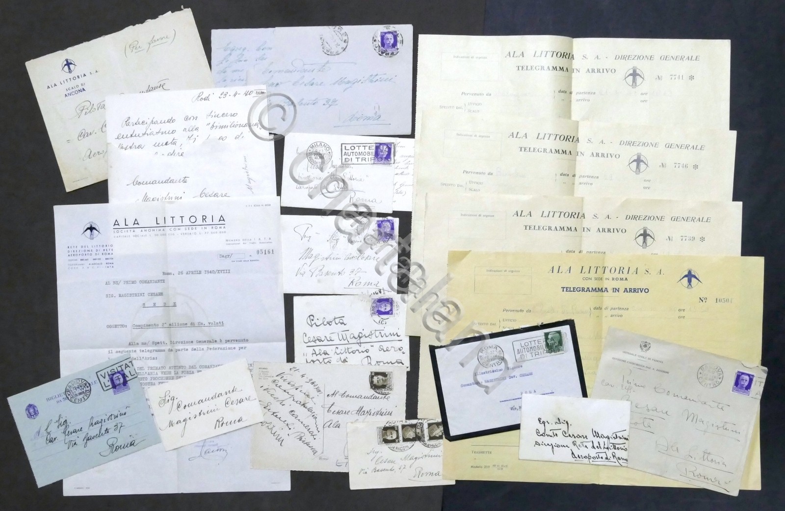 Lotto 18 biglietti e lettere di congratulazioni aviatore Cesare Magistrini …