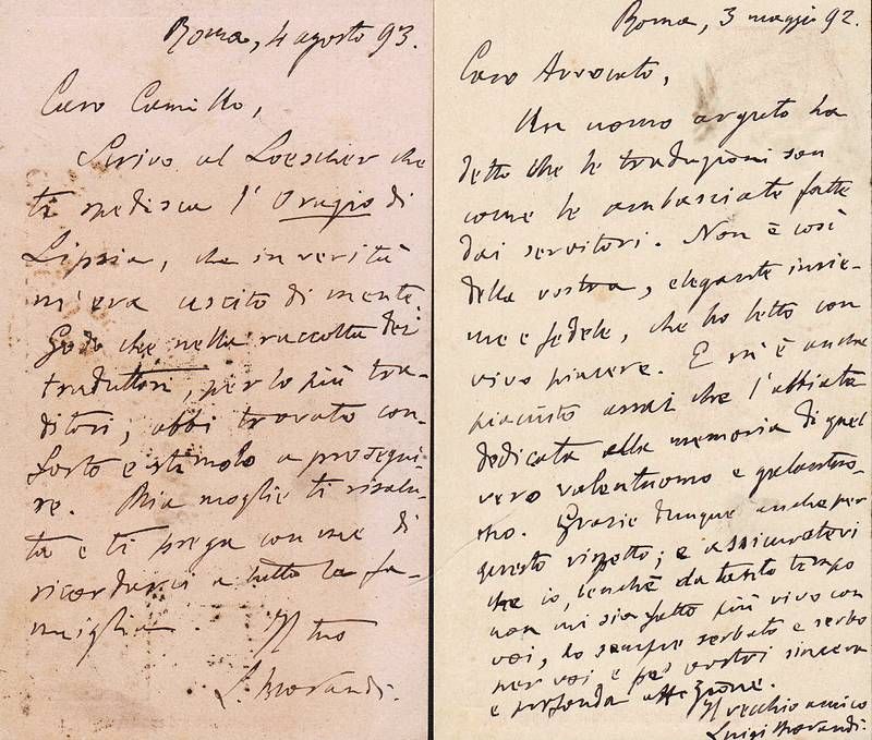 Due cartoline postali fittamente scritte, autografe e firmate dal poeta.