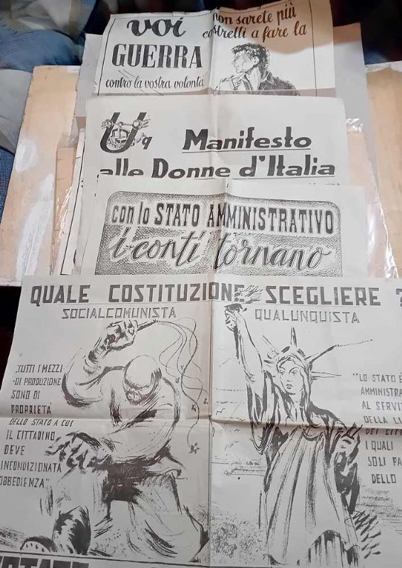 Sorta di 4 pagine di giornale a manifesto propagandistico.