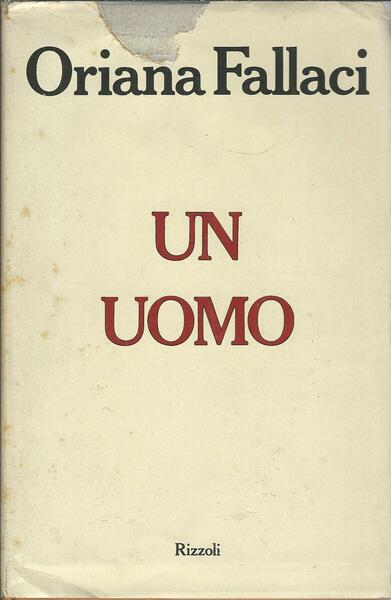 UN UOMO