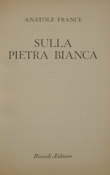 Sulla pietra bianca