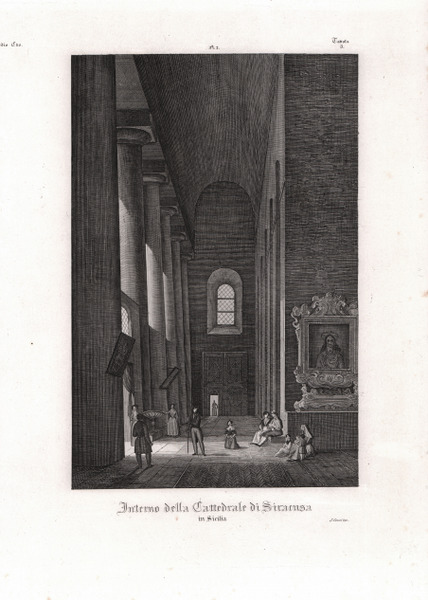 Interno della Cattedrale di Siracusa in Sicilia