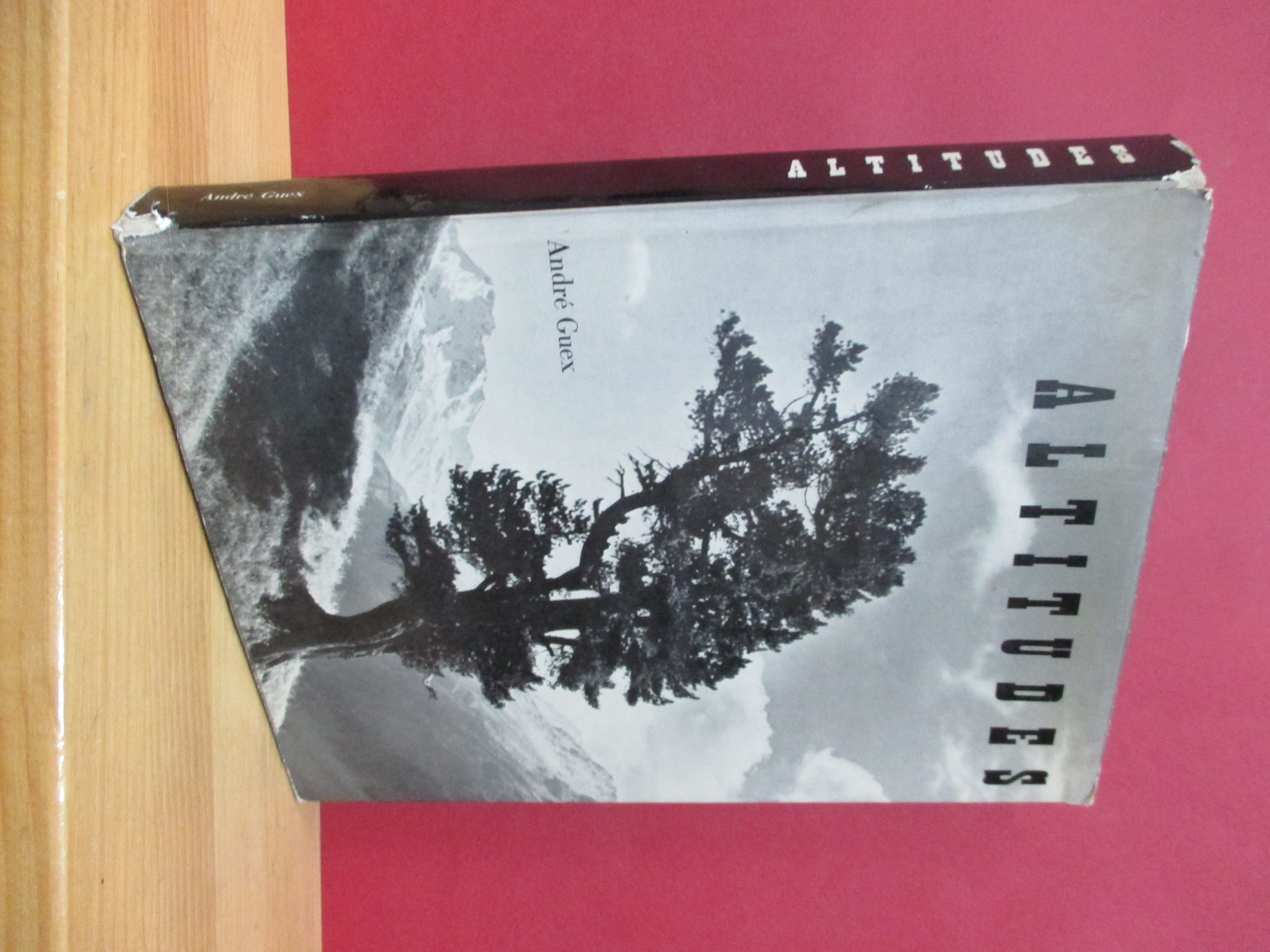 Altitudes. Cent quatre - vingts photographies.