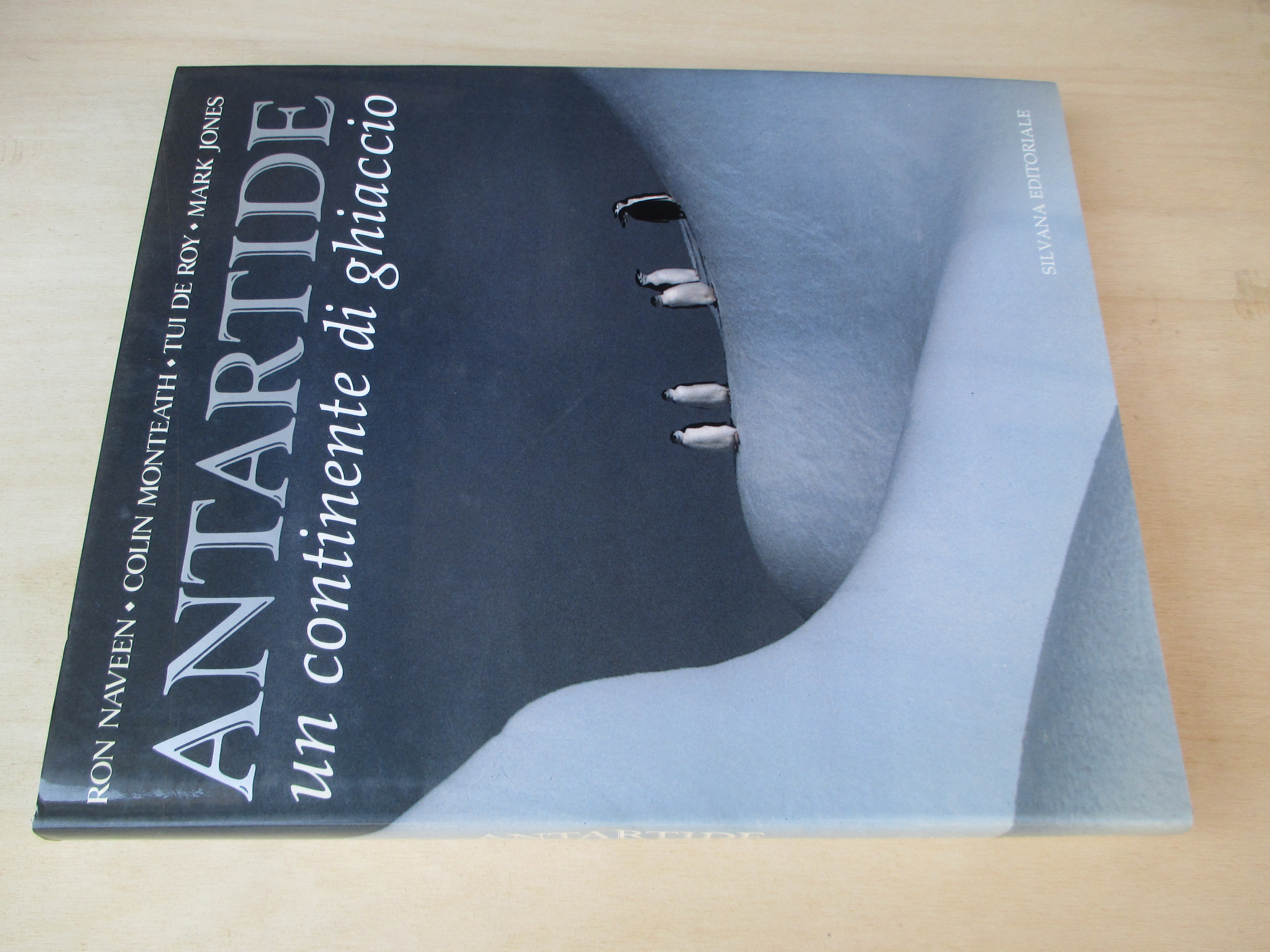 Antartide. Un continente di ghiaccio.