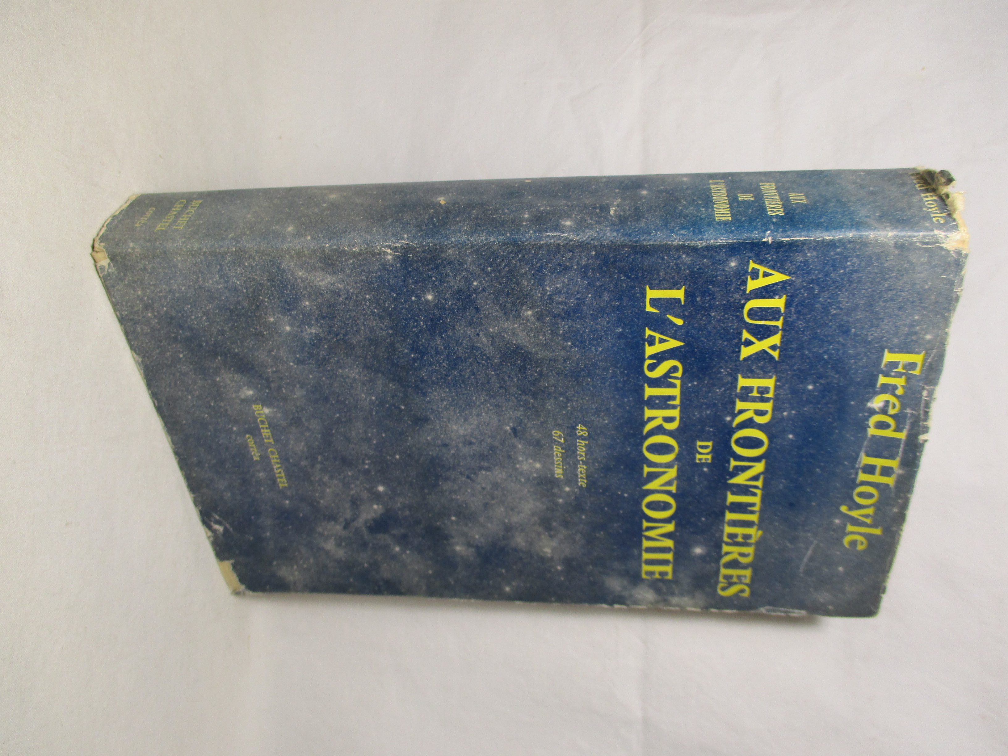 Aux frontieres de l'astronomie. Frontiers of astronomy.