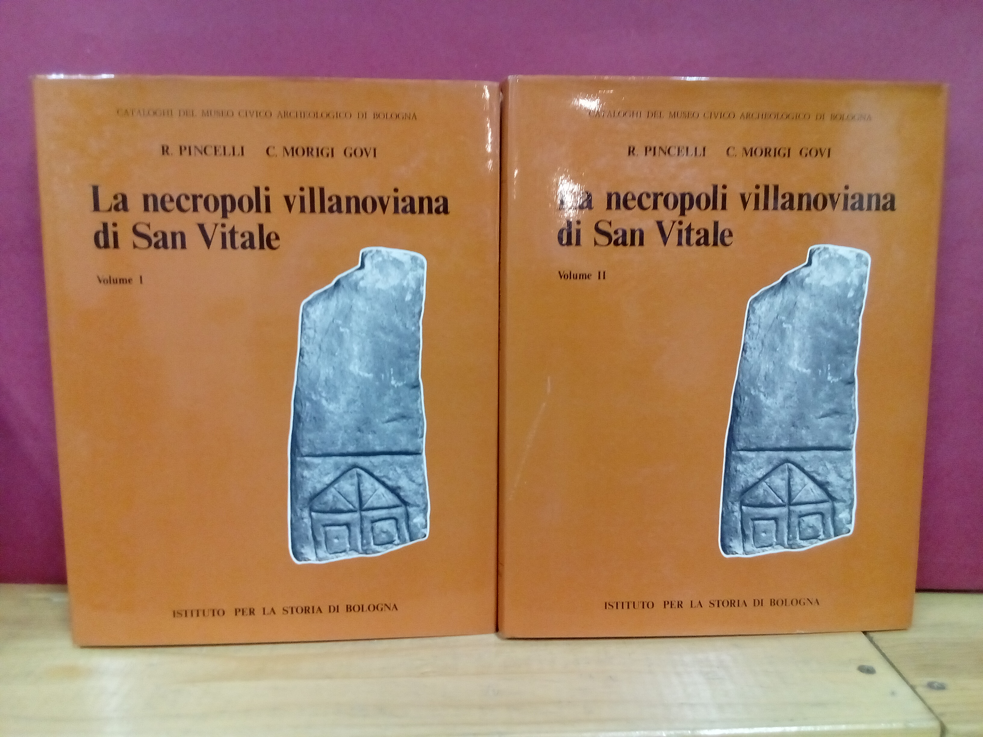 La necropoli villanoviana di San Vitale. Volume primo / secondo.