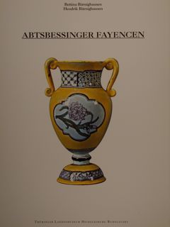 ABTSBESSINGER FAYENCEN. Thüringer Landesmuseum Heidecksburg Rudolstadt.
