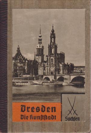 STADTRUNDFAHRT. MIT DER STRASSENBAHN DURCH DRESDEN