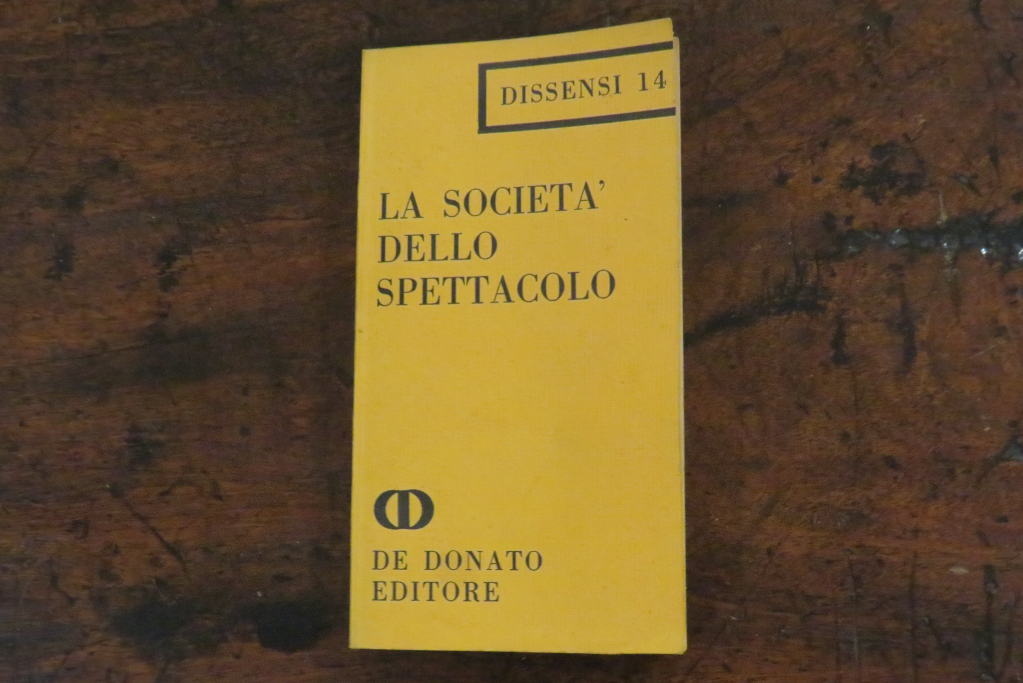 La società dello spettacolo.