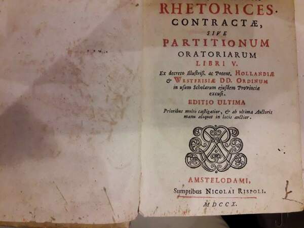 RHETORICES CONTRACTAE SIVE PARTITIONUM ORATORIARUM-Libri V-(1710)