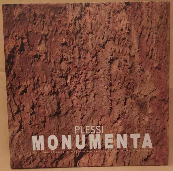 PLESSI MONUMENTA (2012)