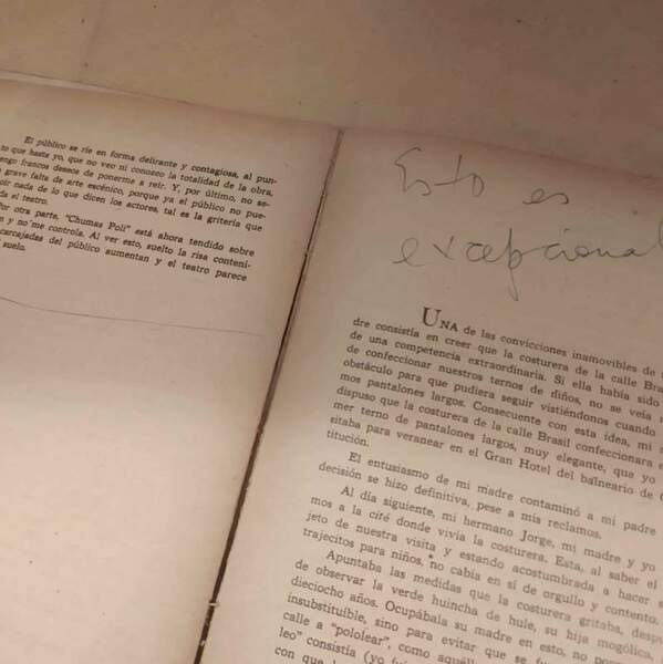 LA LUNA ERA MI TIERRA (1957)