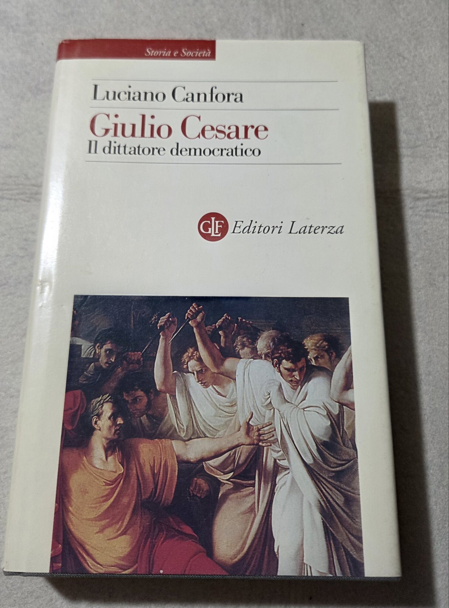 Caio Giulio Cesare. Il dittatore democratico