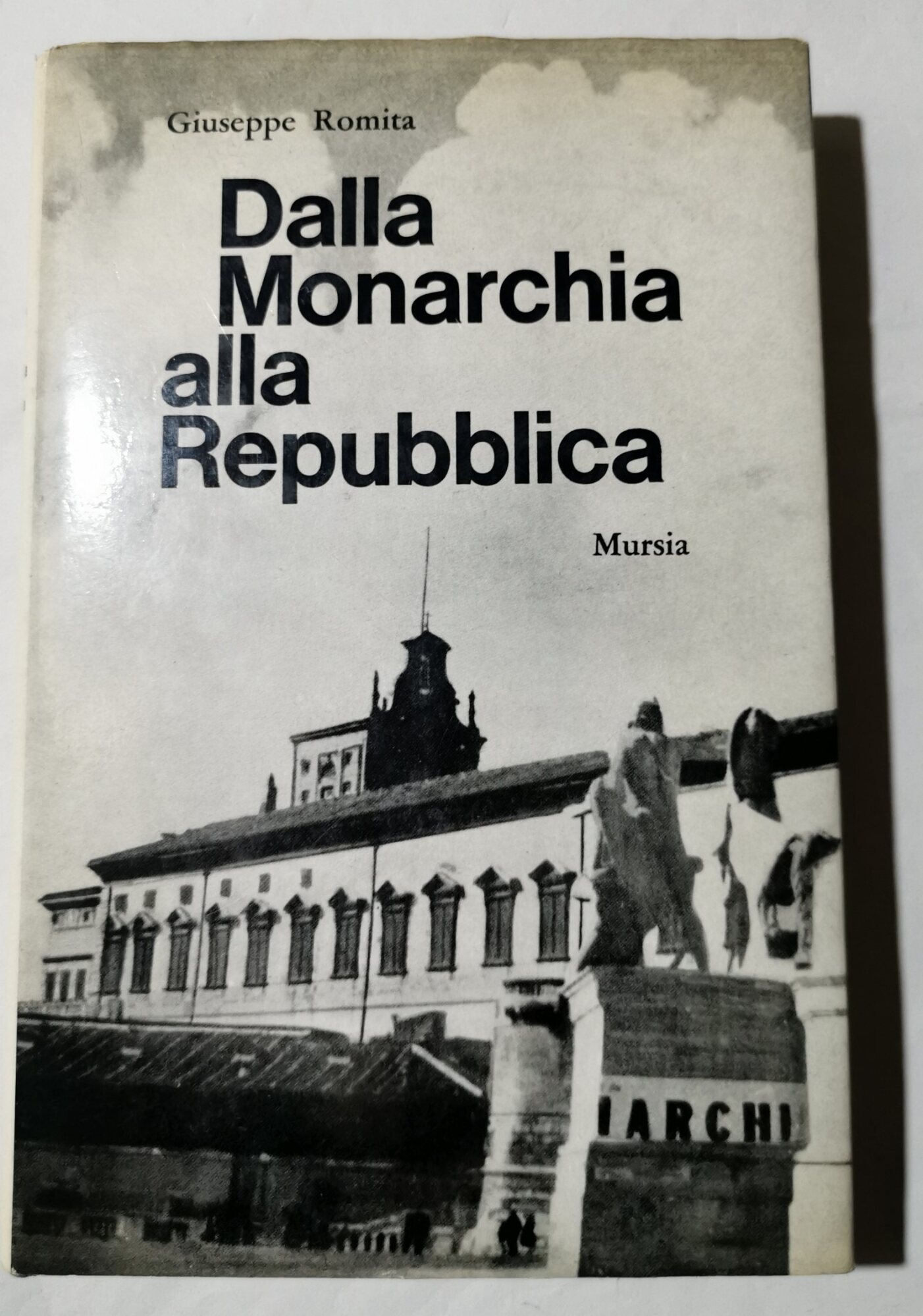 Dalla Monarchia alla Repubblica