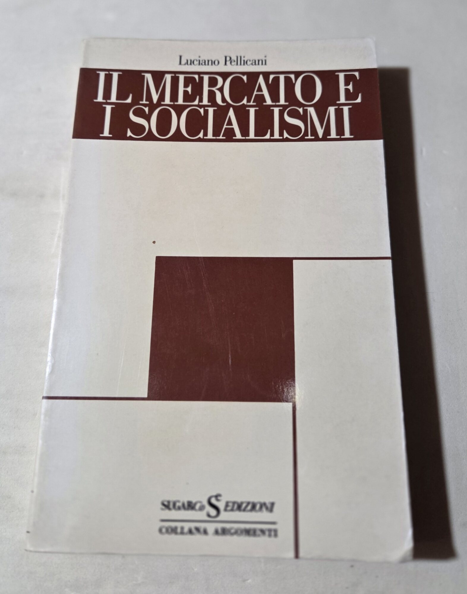 Il mercato e i socialismi