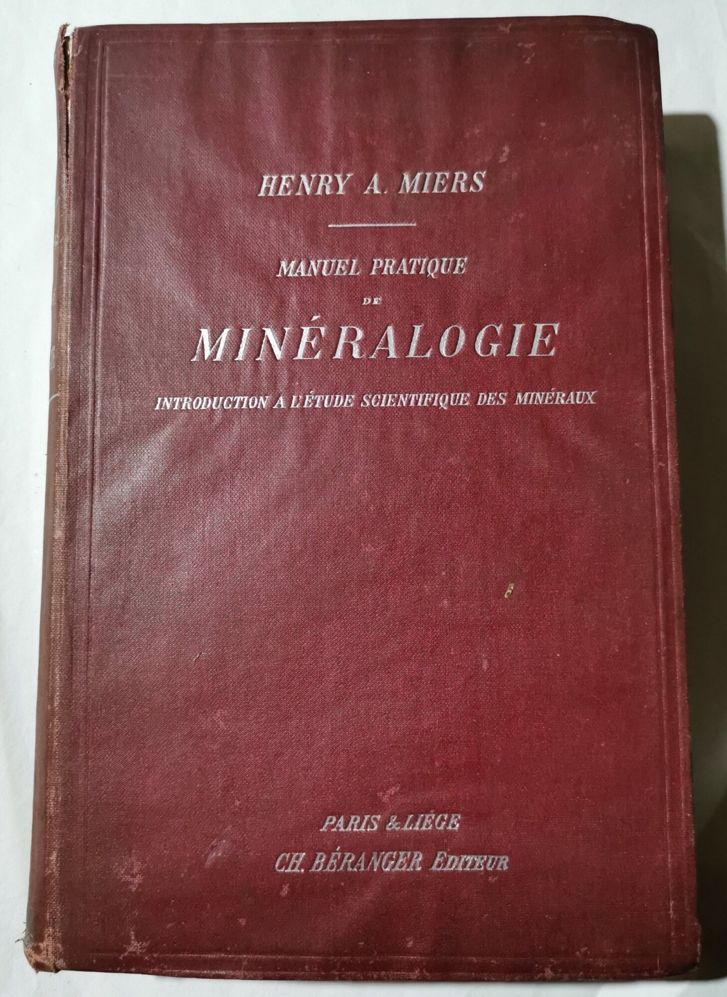 Manuel pratique de mineralogie