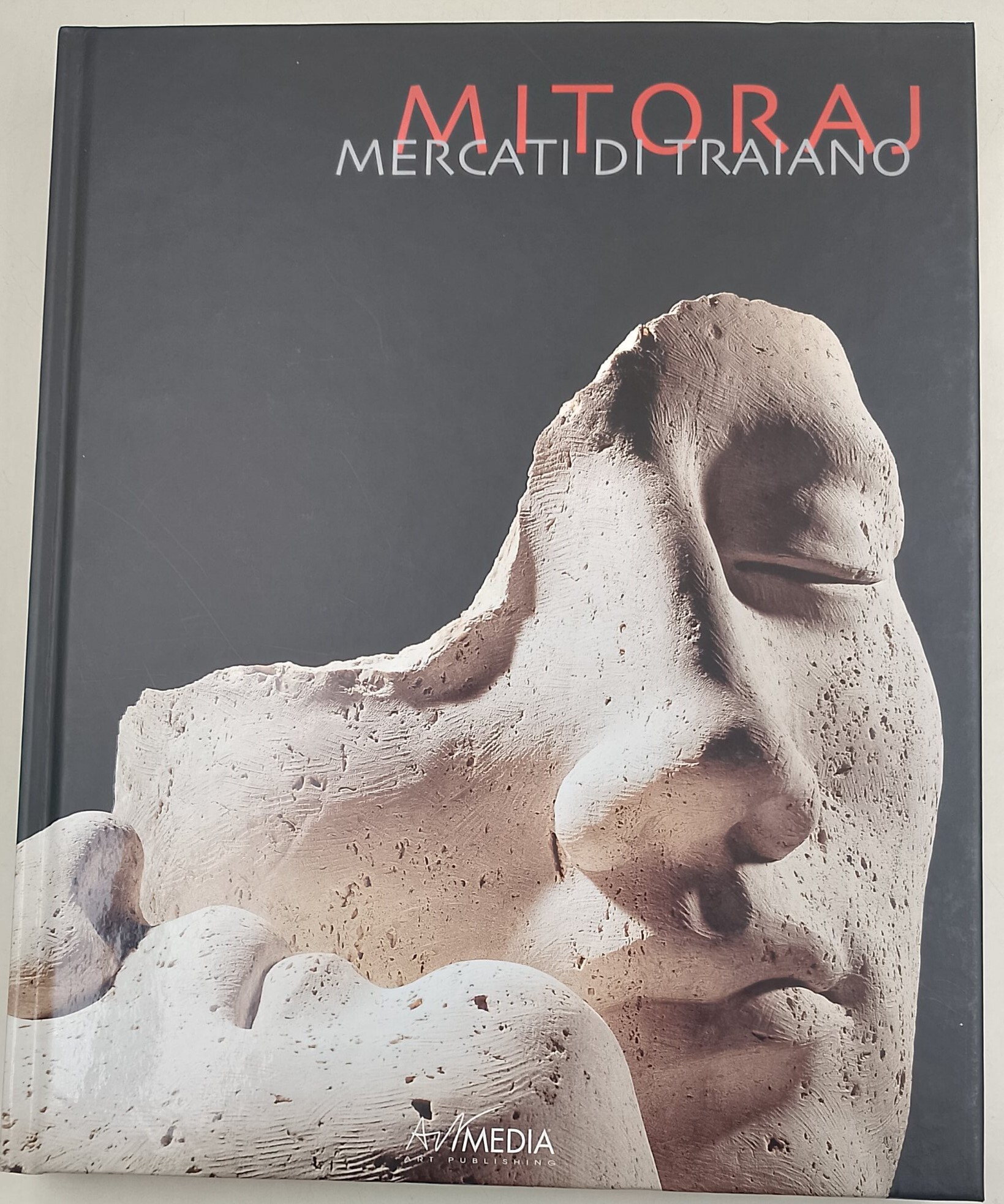 Mitoraj ai mercati di Traiano