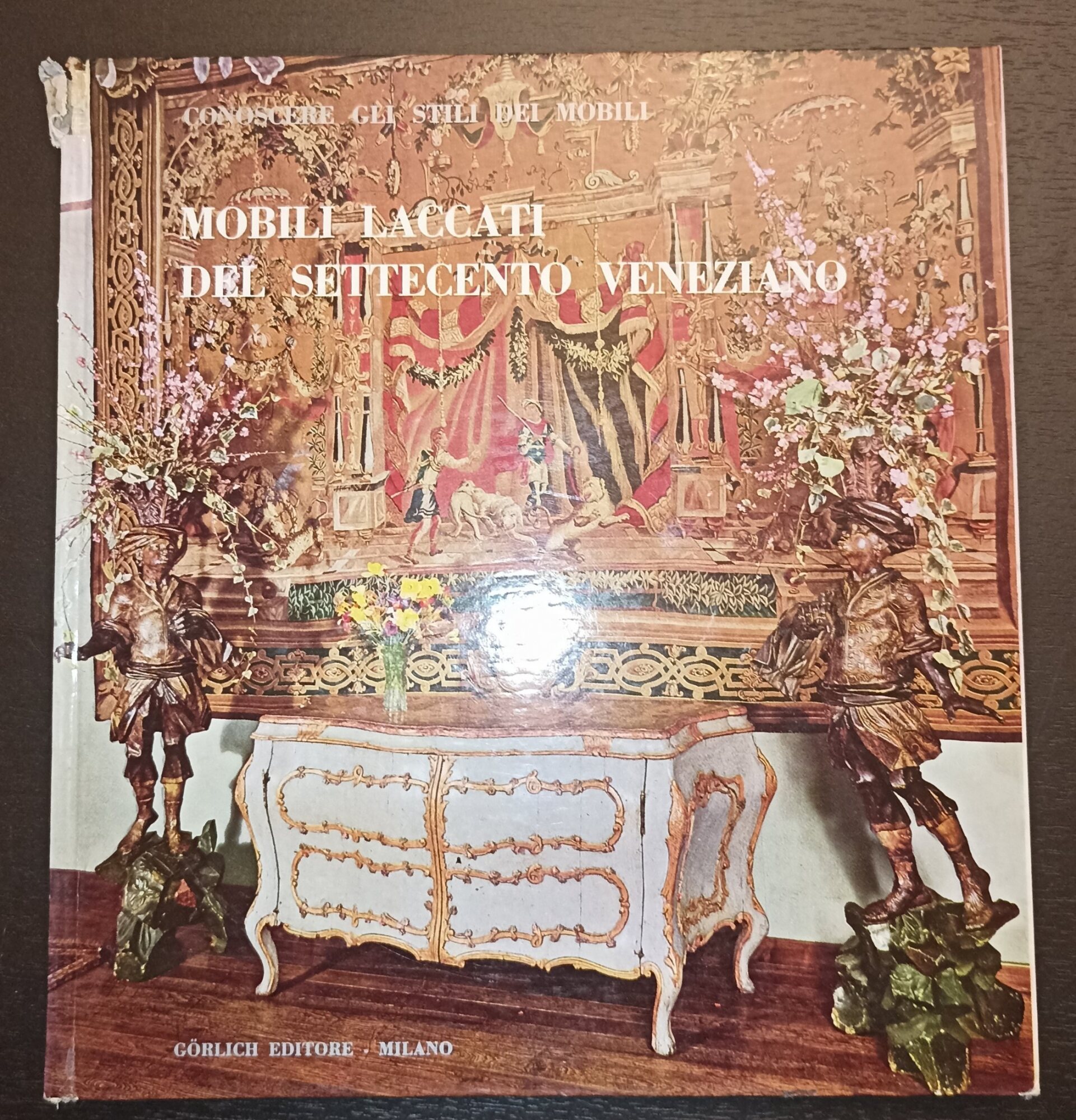 Mobili laccati del settecento venziano