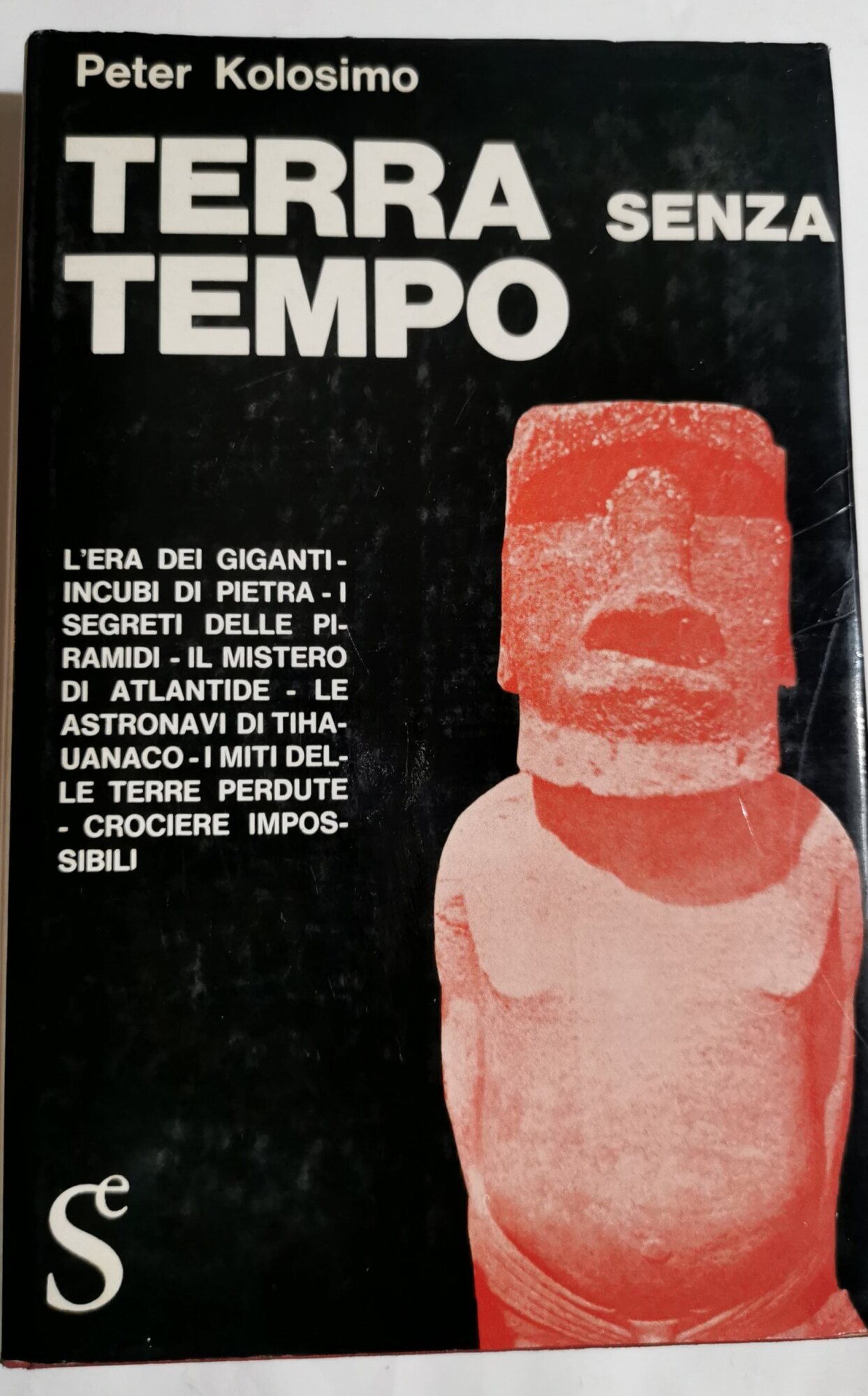 Terra senza tempo