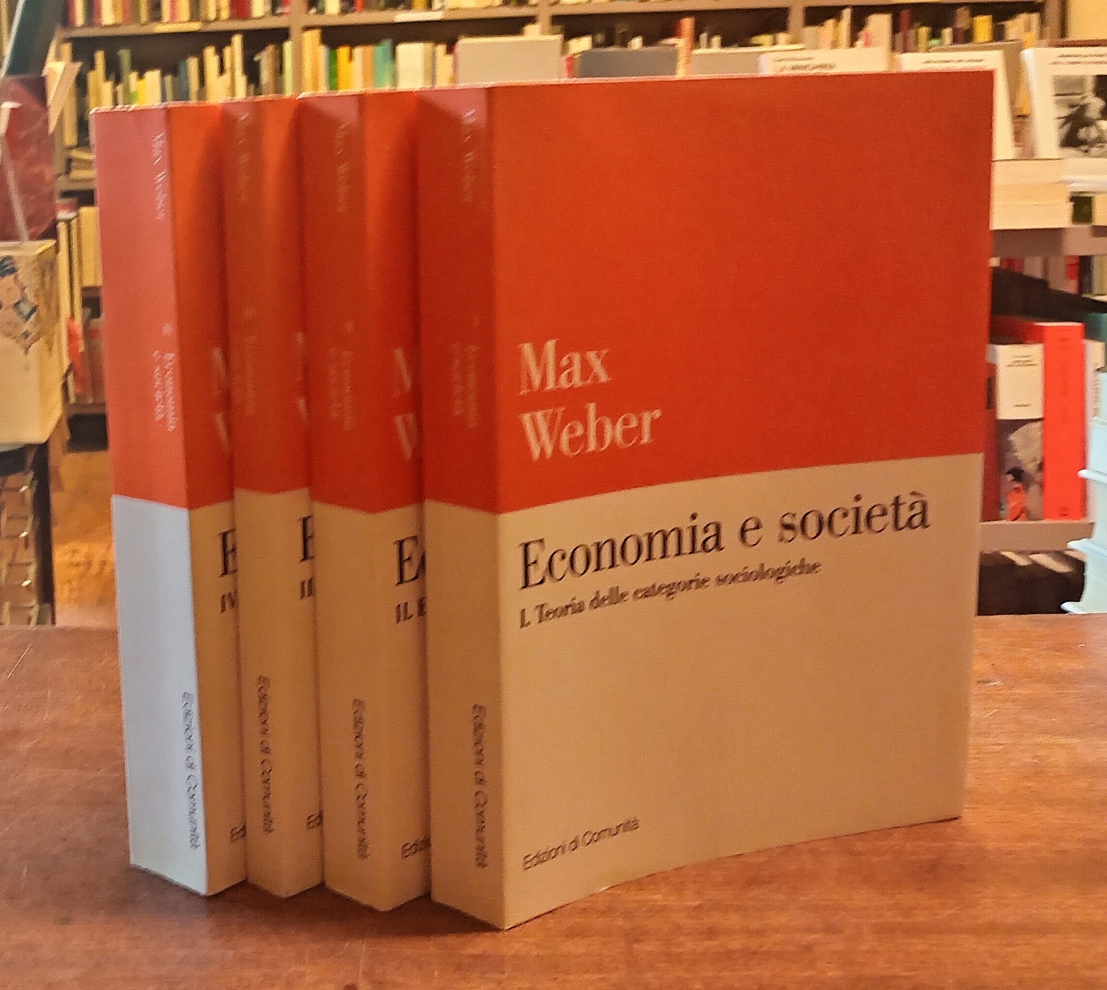 ECONOMIA E SOCIETA'. I: Teoria delle categorie sociologiche. II: Economia …