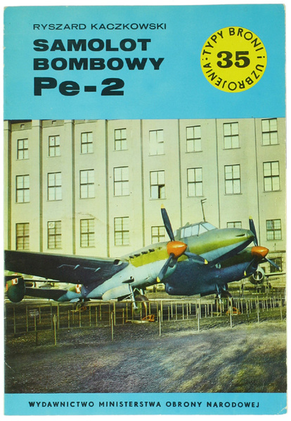 SAMOLOT BOMBOWY PE-2.