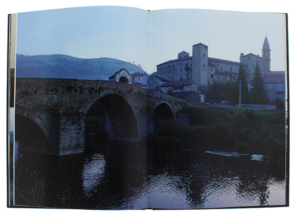 PIEMONTE / PIEDMONT. [Italian and English text]