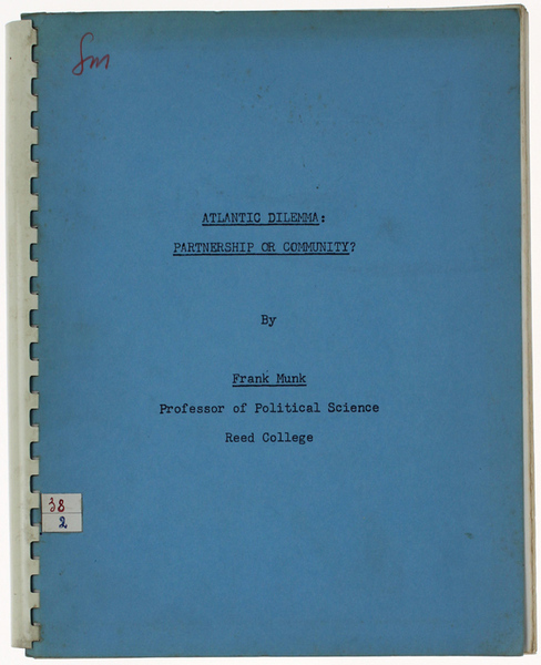 ATLANTIC DILEMMA: PARTNERSHIP OR COMMUNITY?