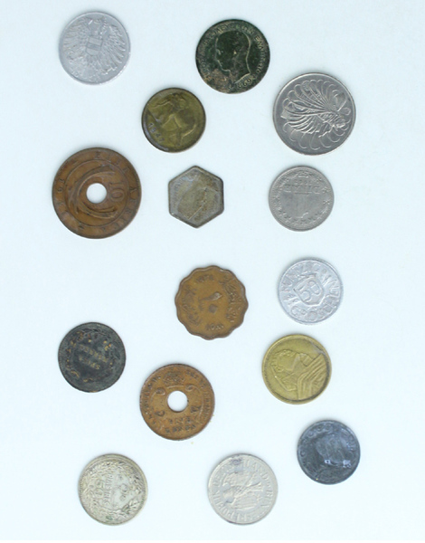 LOTTO DI 16 VECCHIE MONETE VARI PAESI