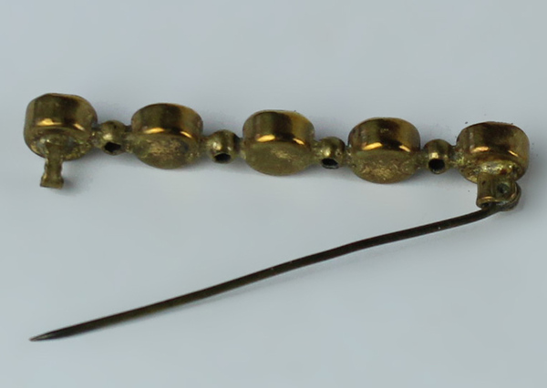 SPILLA CON 5 "RUBINI" ROSA (bigiotteria vintage)