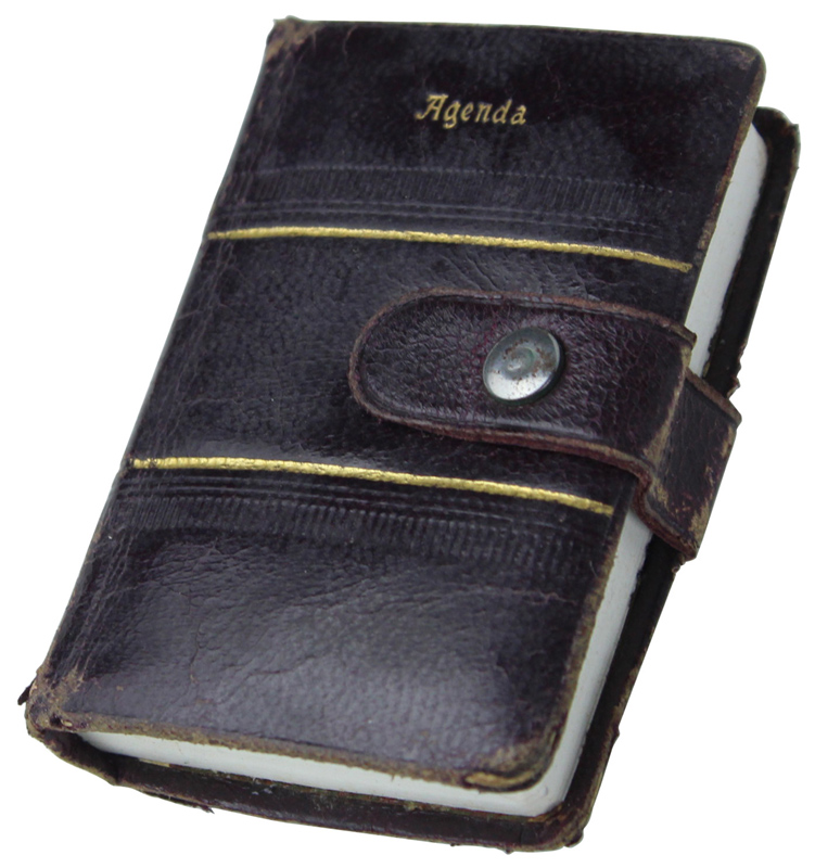 AGENDINA TASCABILE VINTAGE, IN PELLE COLOR MARRONE, MAI USATA