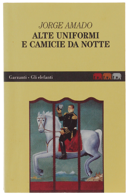 ALTE UNIFORMI E CAMICIE DA NOTTE.