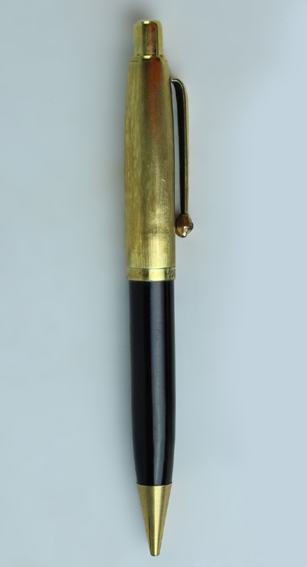 KOSCA Penna Portamina cappuccio oro 18 KR. Nuova.