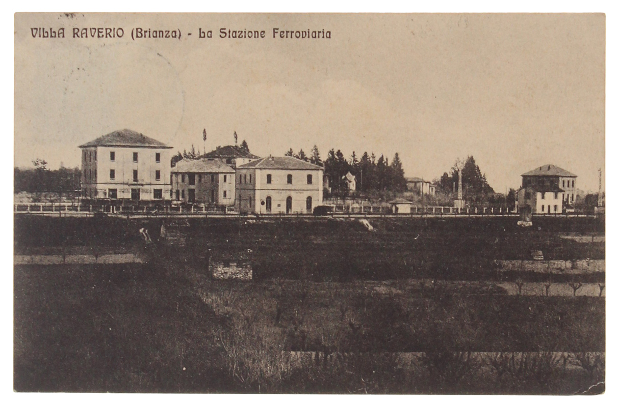 VILLA RAVERIO (Brianza): La stazione ferroviaria. Cartolina del 1912 (cm …