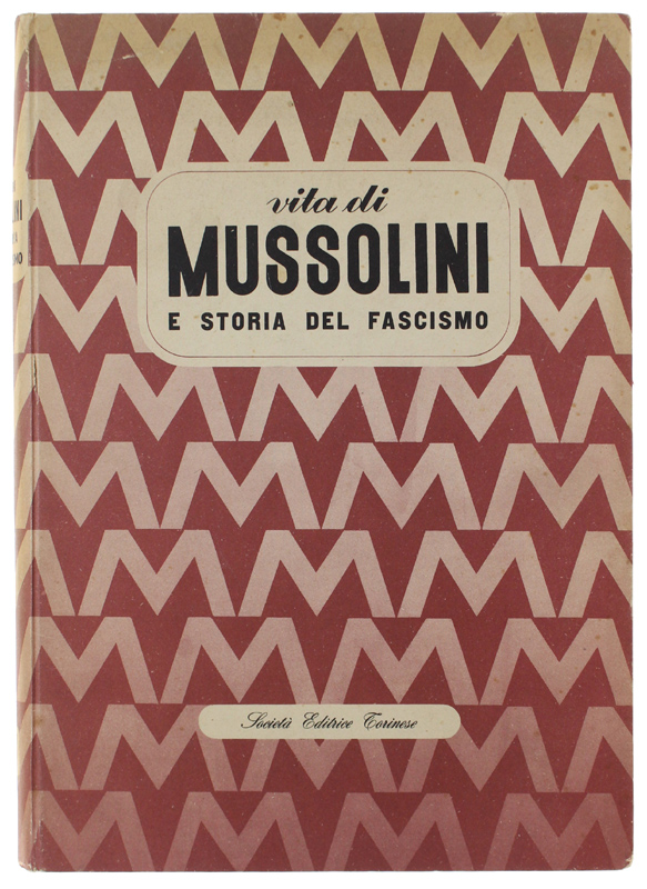 VITA DI MUSSOLINI E STORIA DEL FASCISMO. Predappio - Piazza …