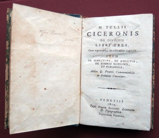 M. Tullii Ciceronis. De Officiis. Libri Tres. Cum argumentis, et …