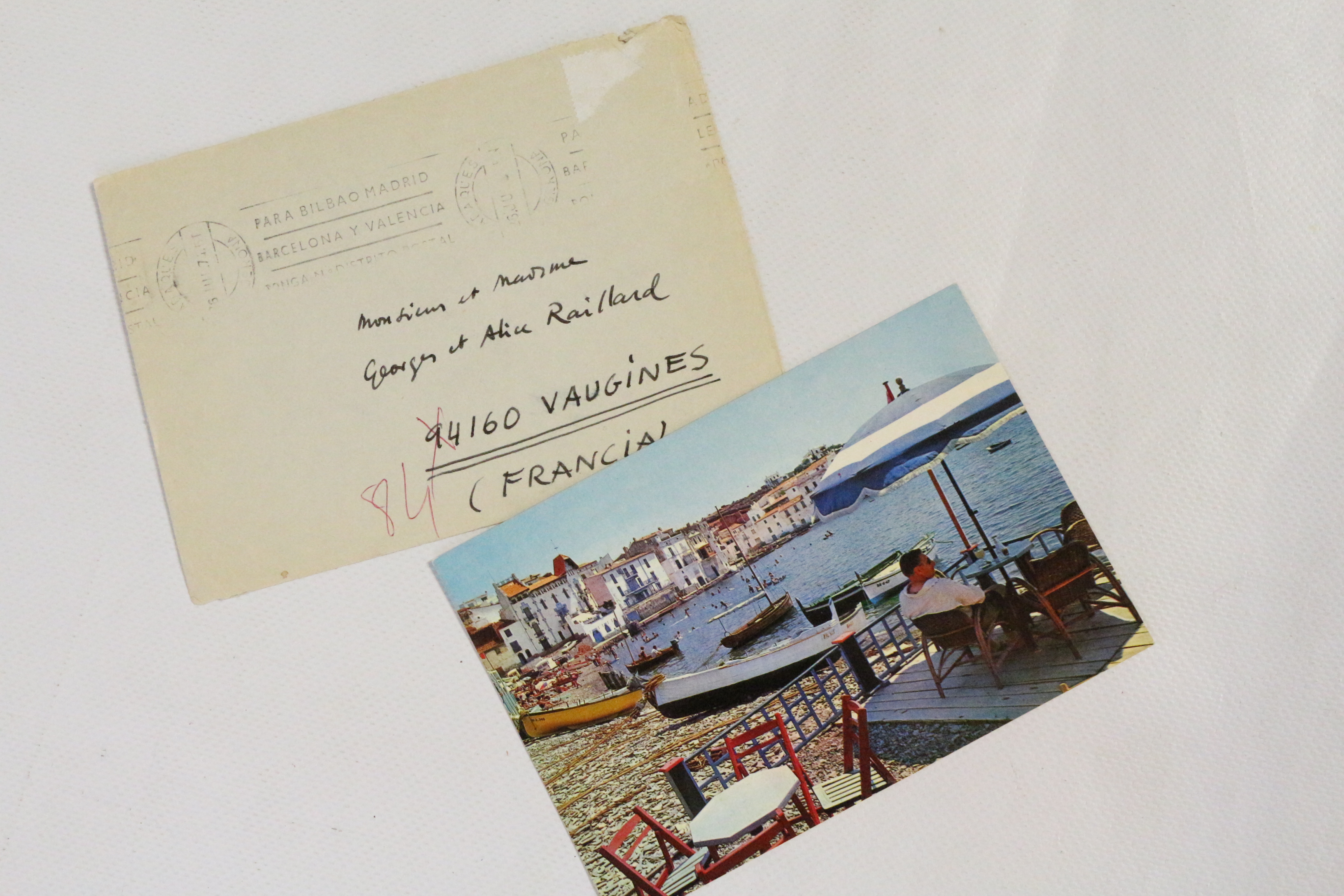 Carte postale adressée depuis Cadaquès à ses amis Georges et …