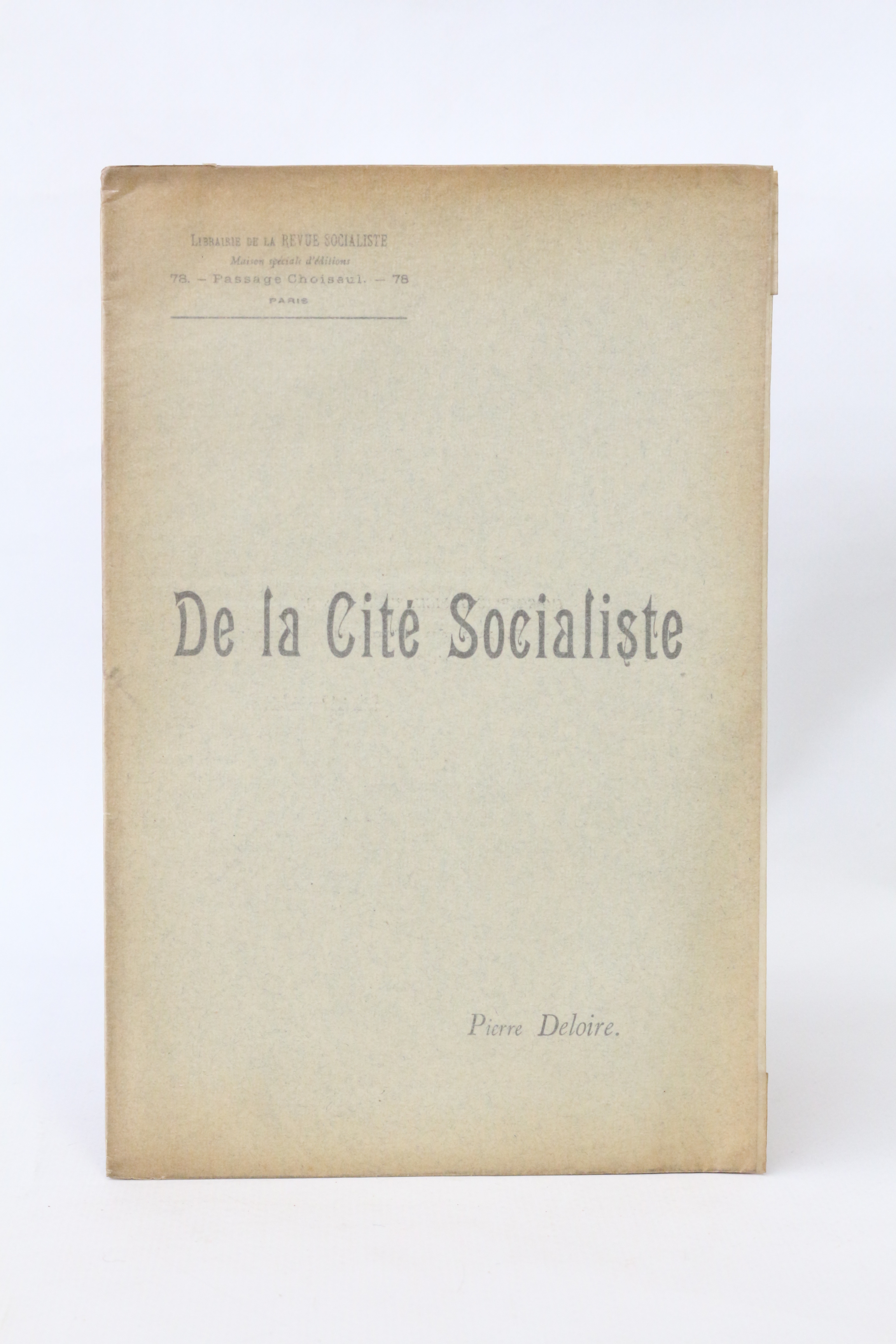De la cité socialiste