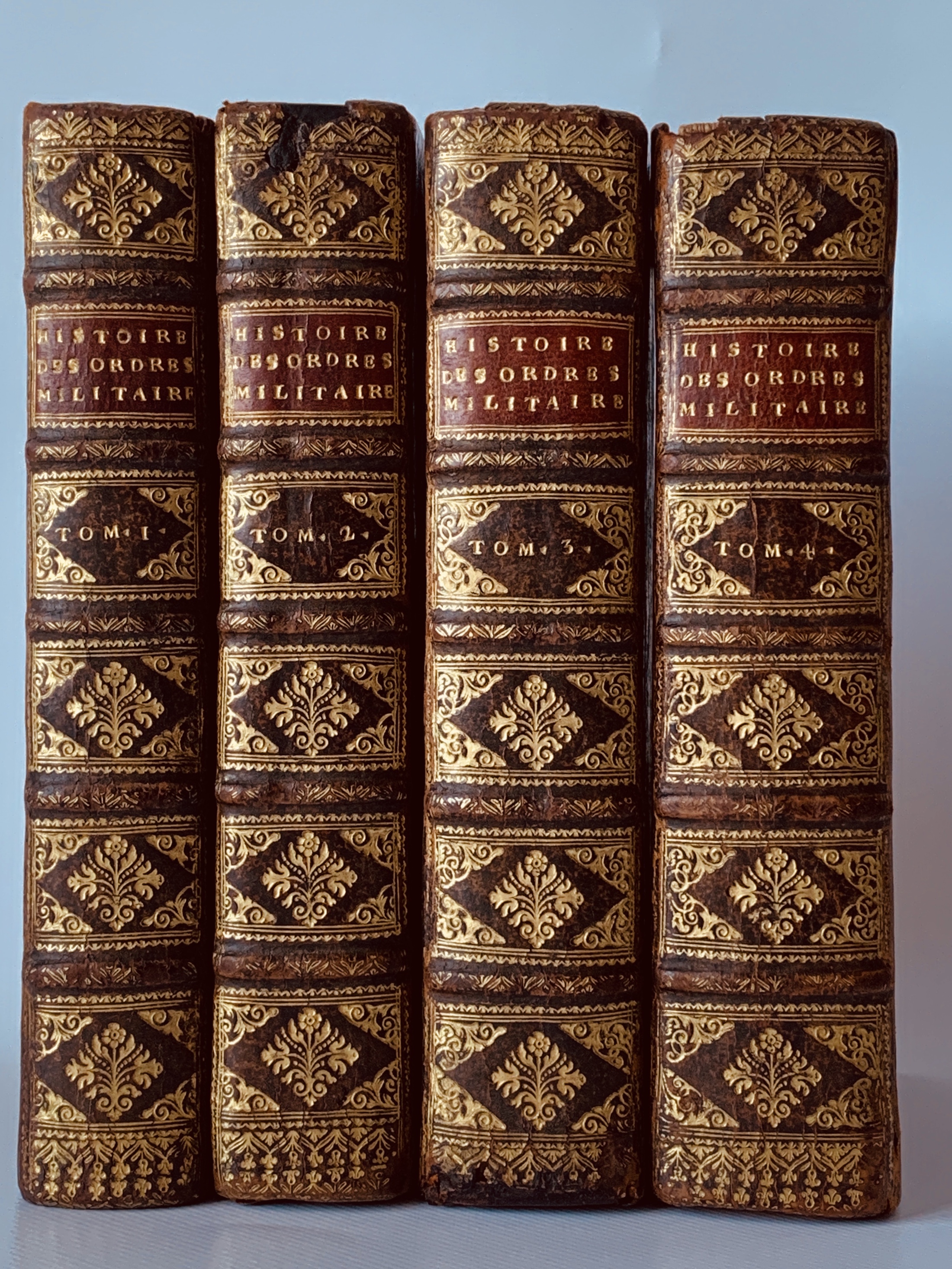 Histoire des ordres militaires ou des chevaliers, des milices seculieres …