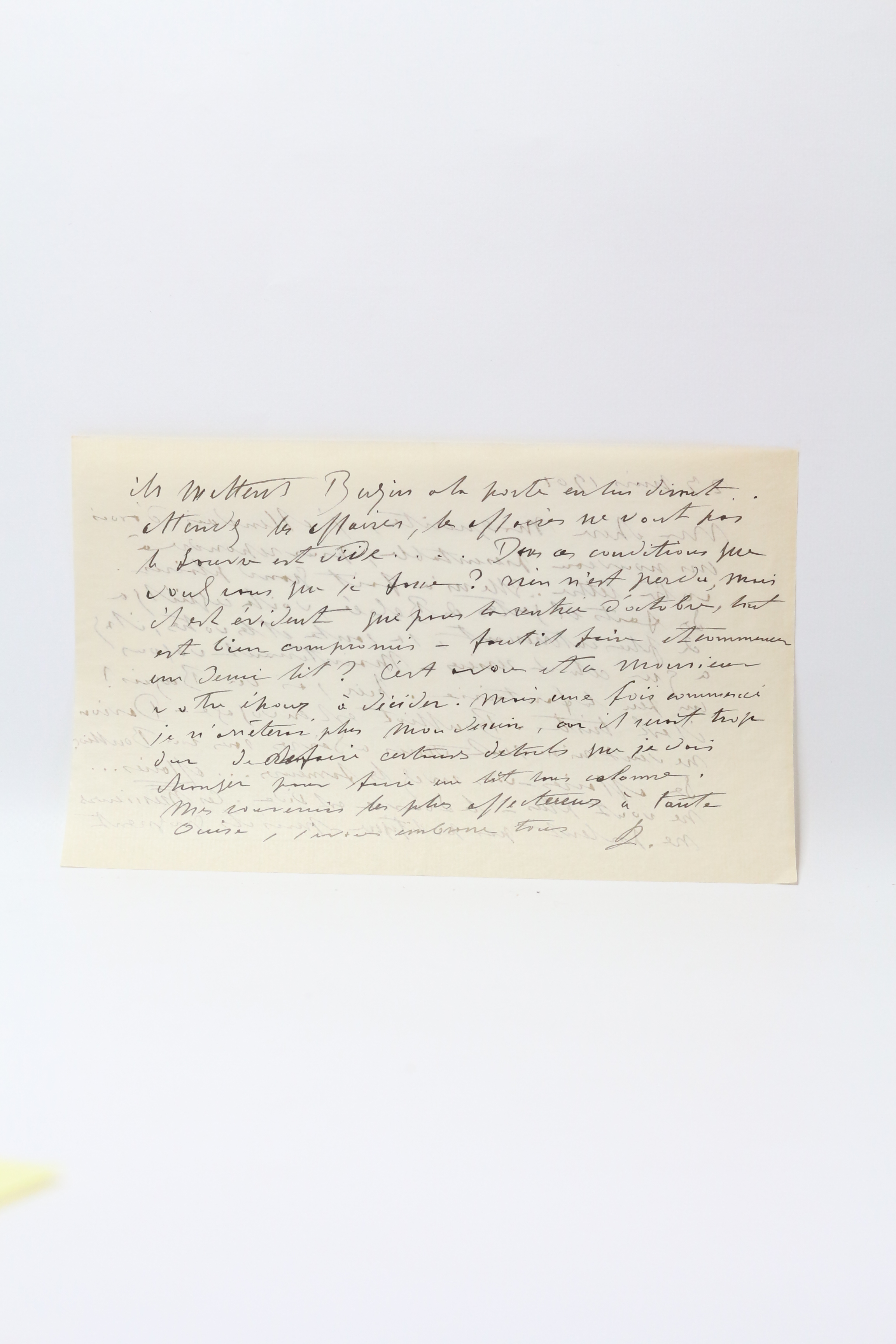 Le Louvre est vide. Ces messieurs ne parlent plus de …