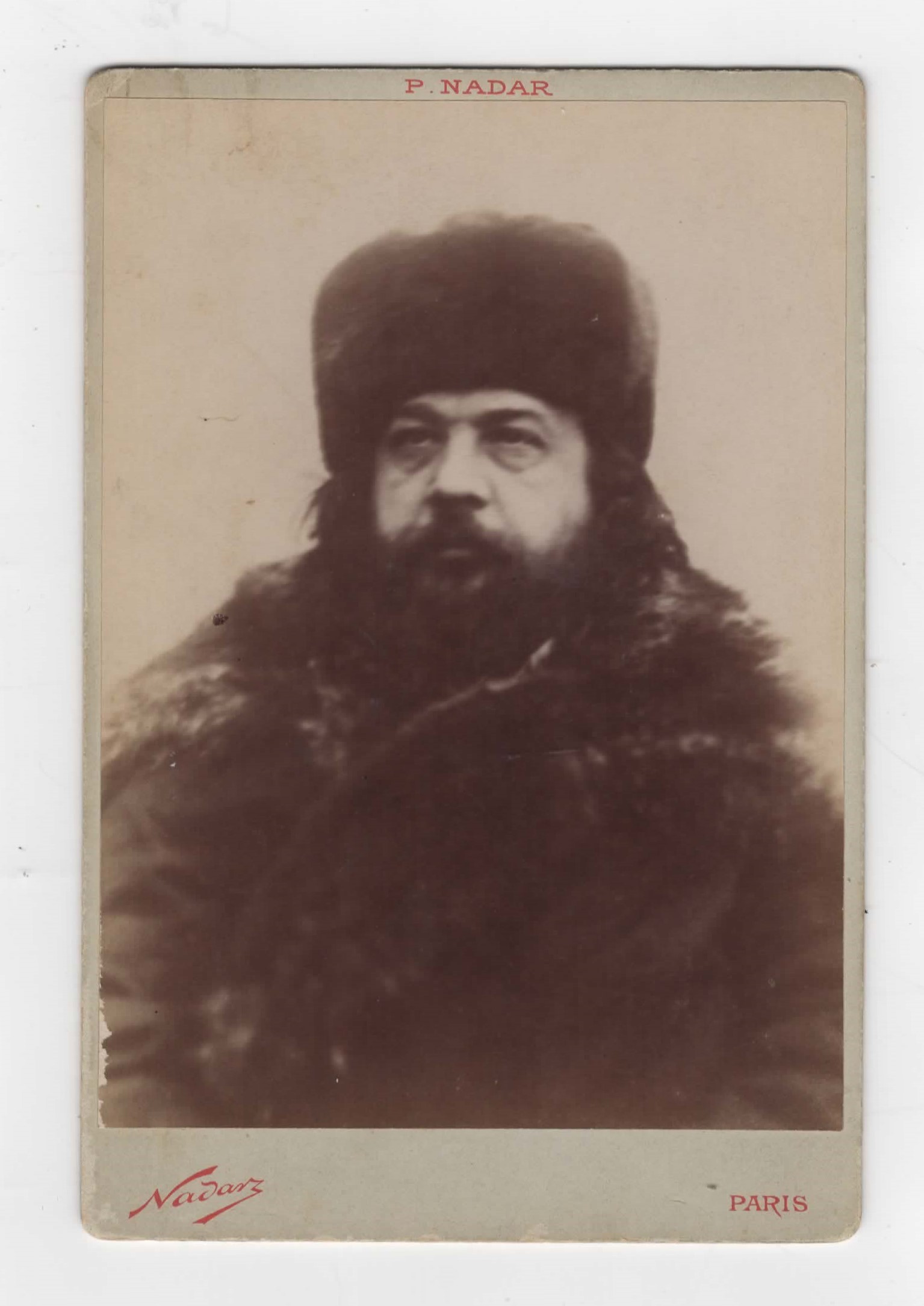 [PHOTOGRAPHIE DE PAUL NADAR] Portrait photographique de Théophile Gautier à …