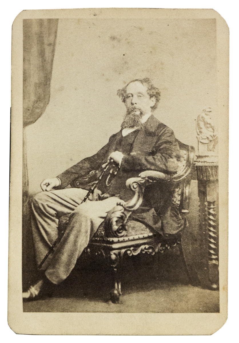 [PHOTOGRAPHIE] Portrait photographique de Charles Dickens