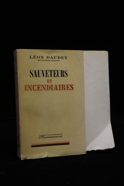 Sauveteurs et incendiaires