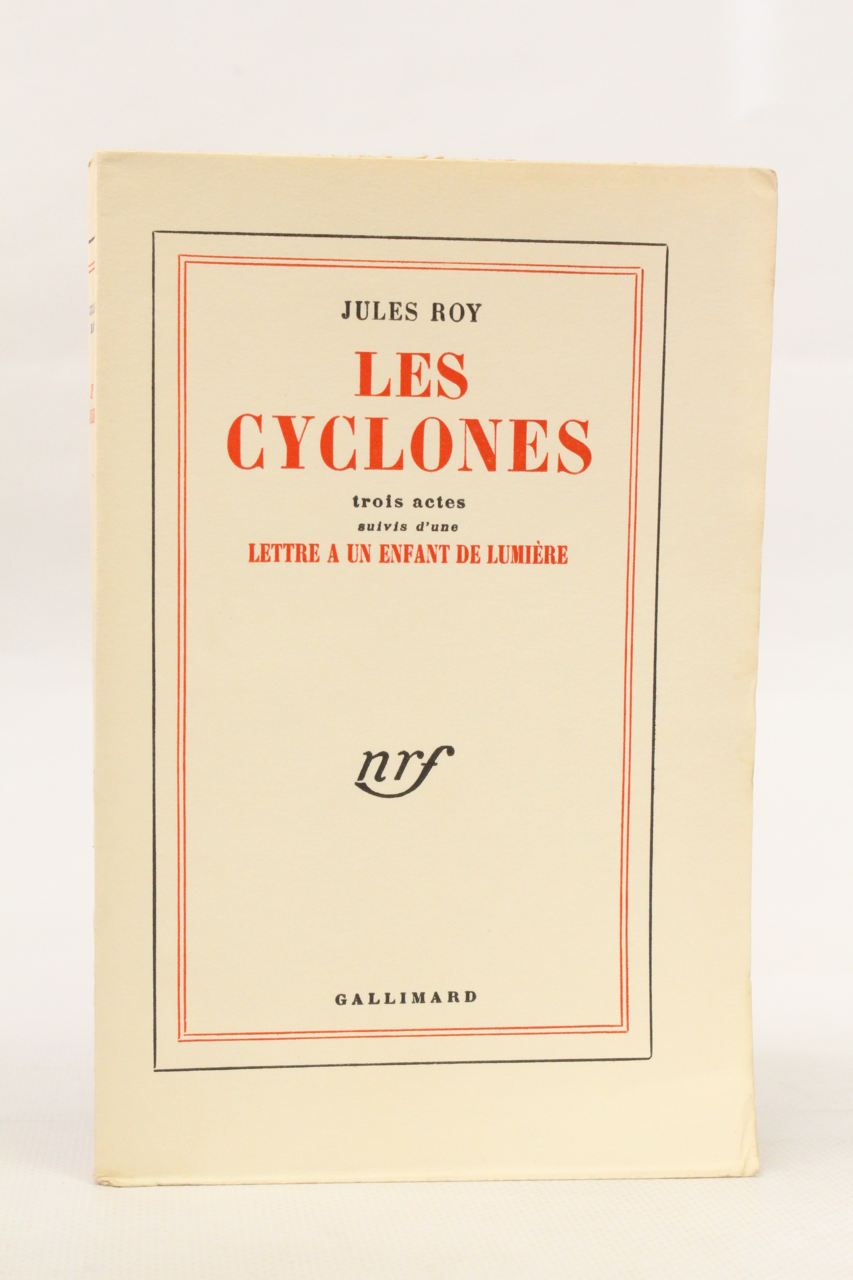 Trois cyclones suivis de Lettre à un enfant de lumière