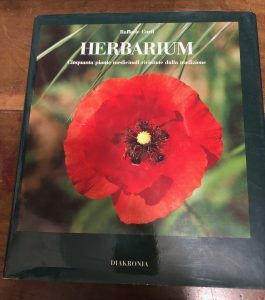 HERBARIUM. CINQUANTA PIANTE MEDICINALI RIVISITATE DALLA TRADIZIONE