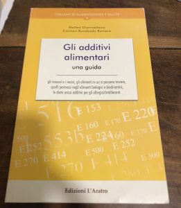 GLI ADDITIVI ALIMENTARI UNA GUIDA