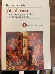 VITA DI CASA. ABITARE, MANGIARE, VESTIRE NELL’EUROPA MODERNA