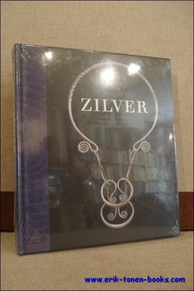 DE KRACHT VAN ZILVER. ETNISCHE SIERADEN UIT DE COLLECTIE SMITH-HUTSCHENRUYTER,
