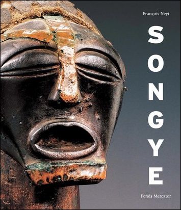 redoutable statuaire Songye d'Afrique Centrale