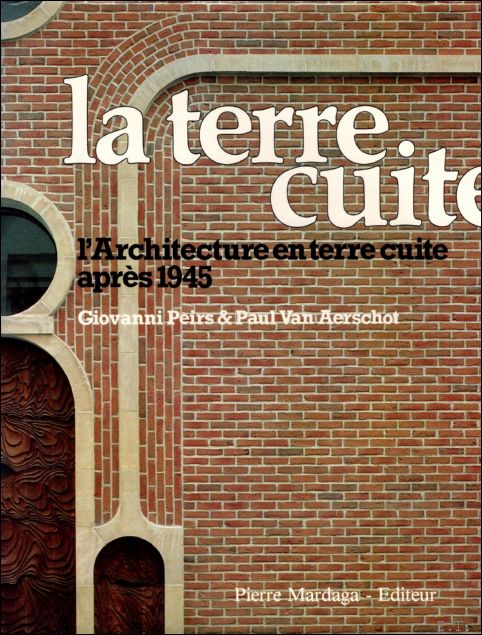 terre cuite. . L'architecture en terre cuite apres 1945 - …